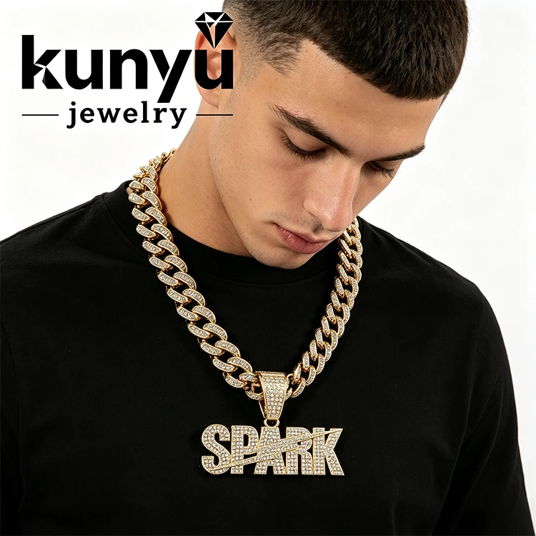Liontin Hip Hop Tautan Kuba
