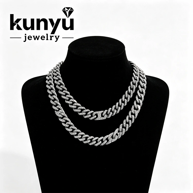 Rantai Iced Out Kuba