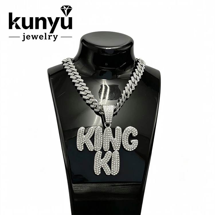 Liontin Hip Hop Es Keluar