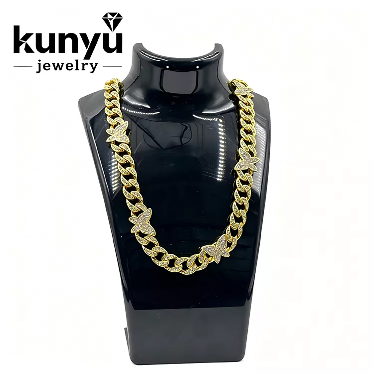 Kalung Kuba Fashion Perkotaan Kalung Kuba Fashion Perkotaan